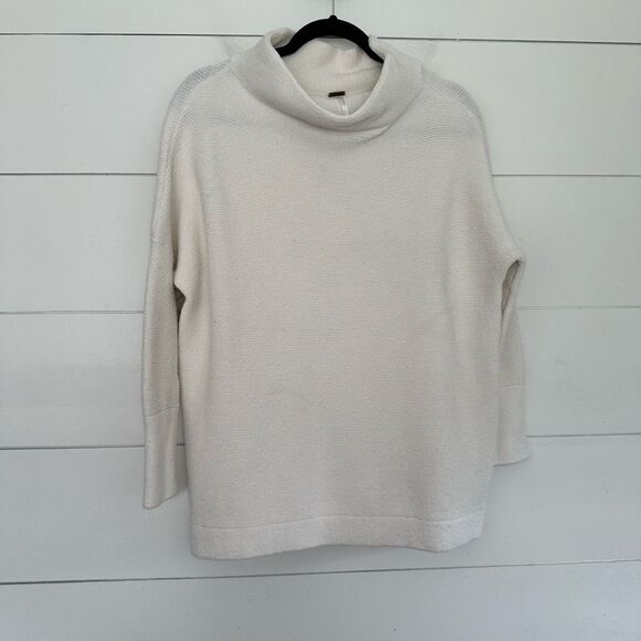 Free People Women’s Extra Small Cream Ottoman Sweater Pullover Fall Winter - Picture 1 of 6
